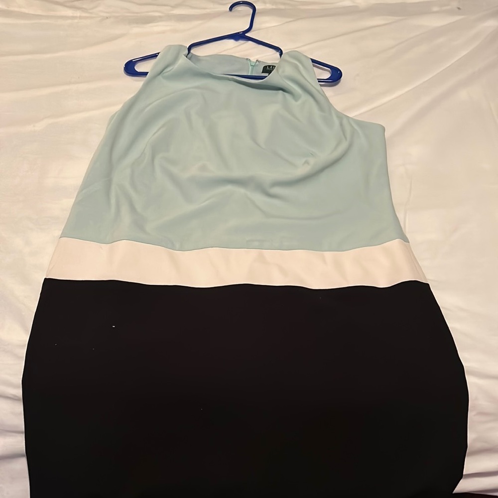 Women’s dress